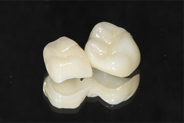 ジルコニアセラミック